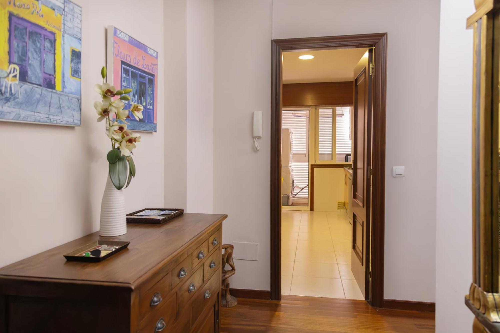 Apartamento Completo, Amplio, Muy Iluminado Y Con Plaza De Garaje Incluida. Эль-Грове Экстерьер фото