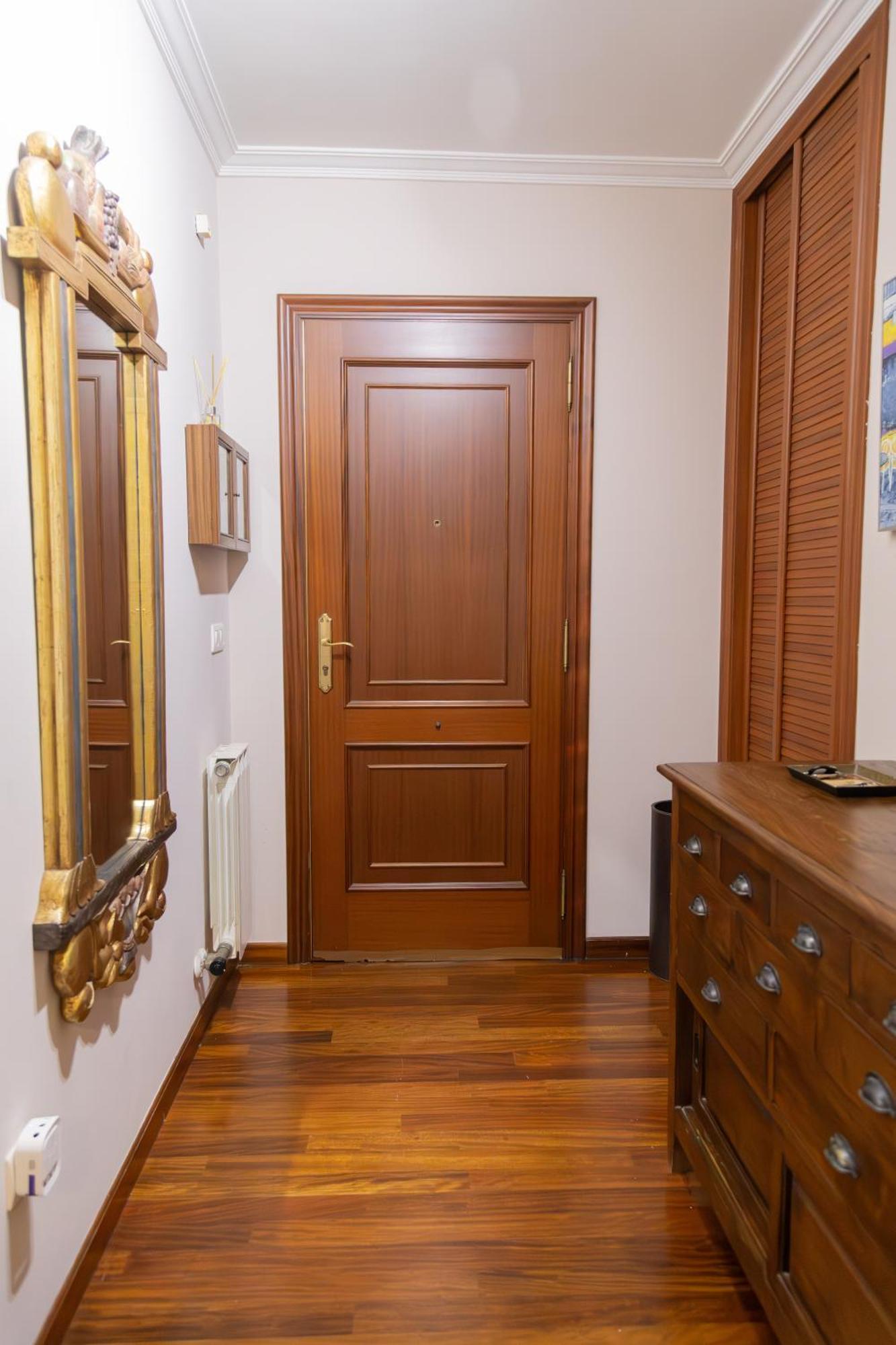 Apartamento Completo, Amplio, Muy Iluminado Y Con Plaza De Garaje Incluida. Эль-Грове Экстерьер фото
