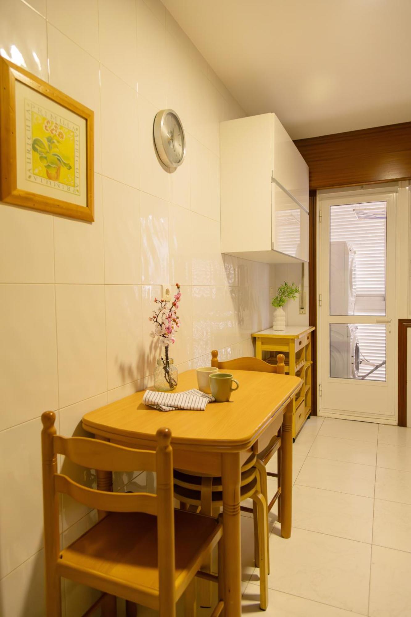 Apartamento Completo, Amplio, Muy Iluminado Y Con Plaza De Garaje Incluida. Эль-Грове Экстерьер фото
