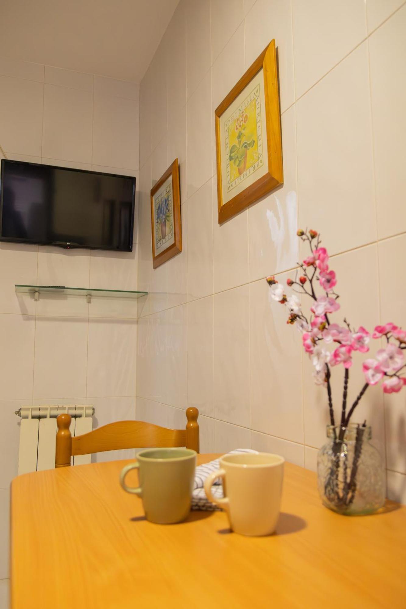 Apartamento Completo, Amplio, Muy Iluminado Y Con Plaza De Garaje Incluida. Эль-Грове Экстерьер фото
