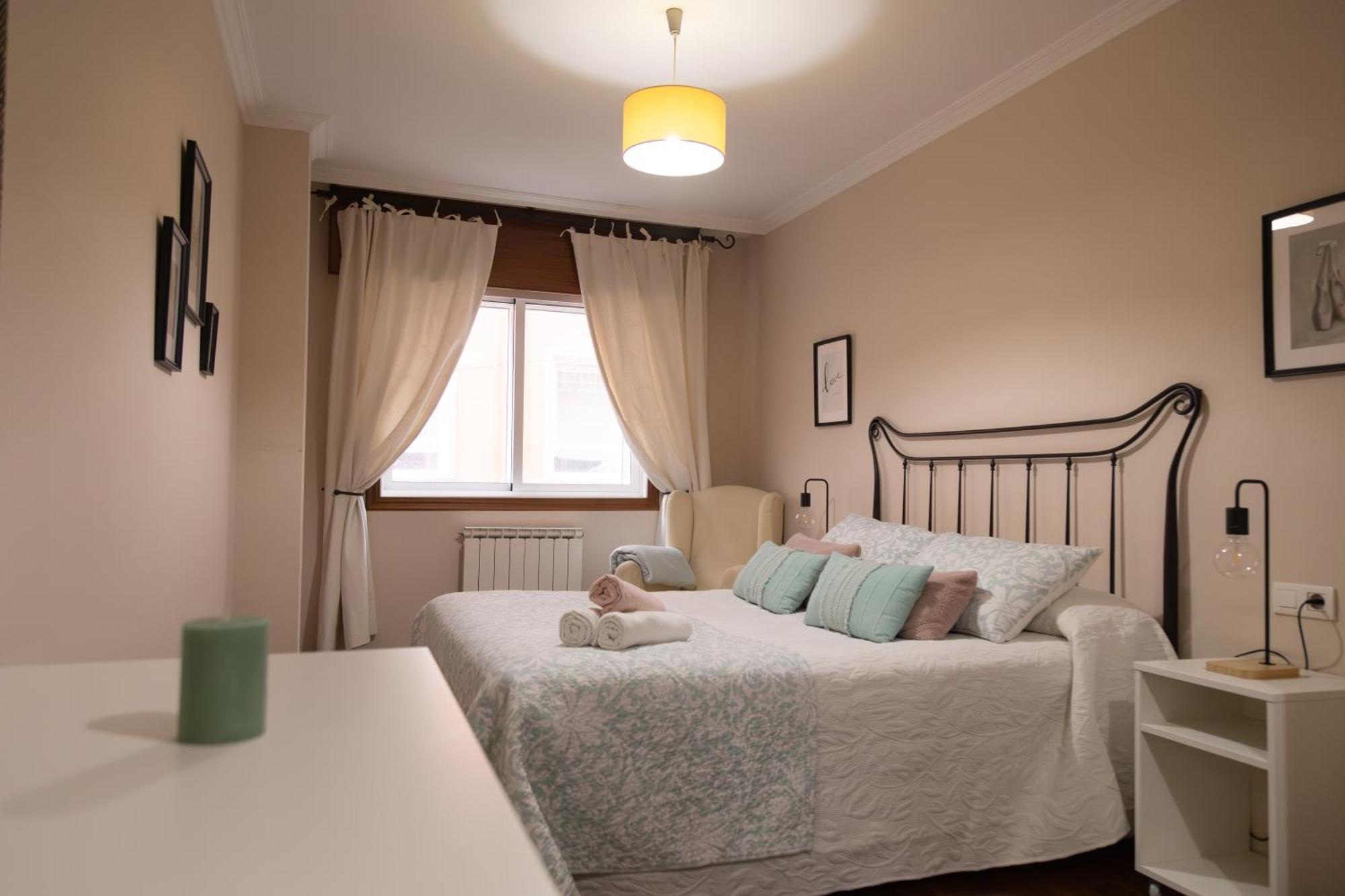 Apartamento Completo, Amplio, Muy Iluminado Y Con Plaza De Garaje Incluida. Эль-Грове Экстерьер фото