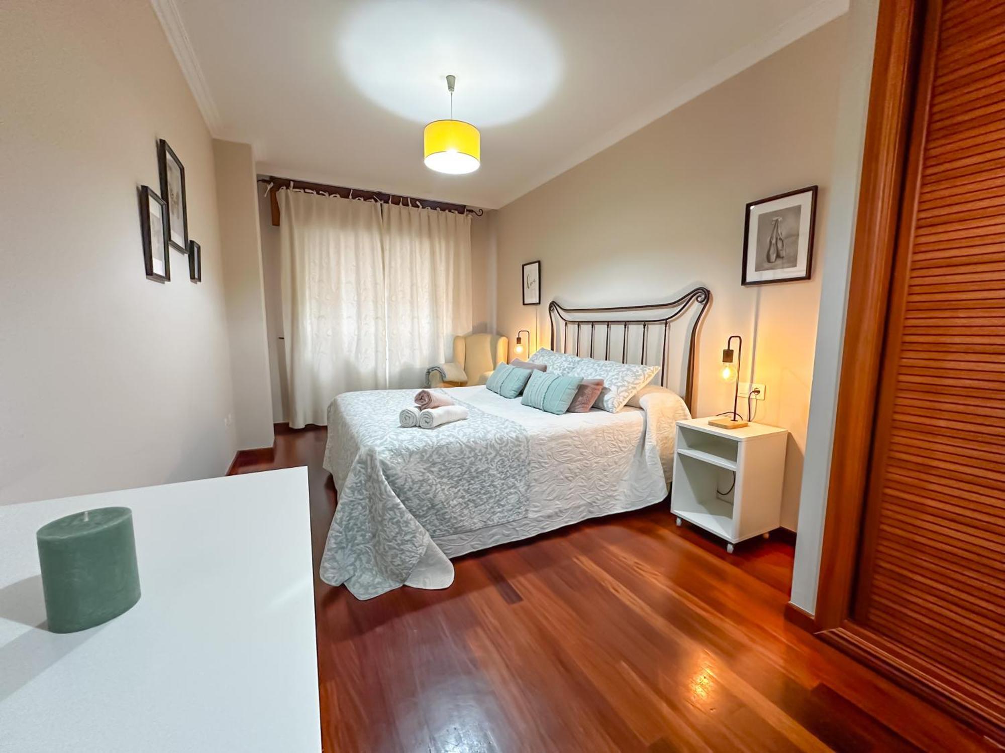 Apartamento Completo, Amplio, Muy Iluminado Y Con Plaza De Garaje Incluida. Эль-Грове Экстерьер фото