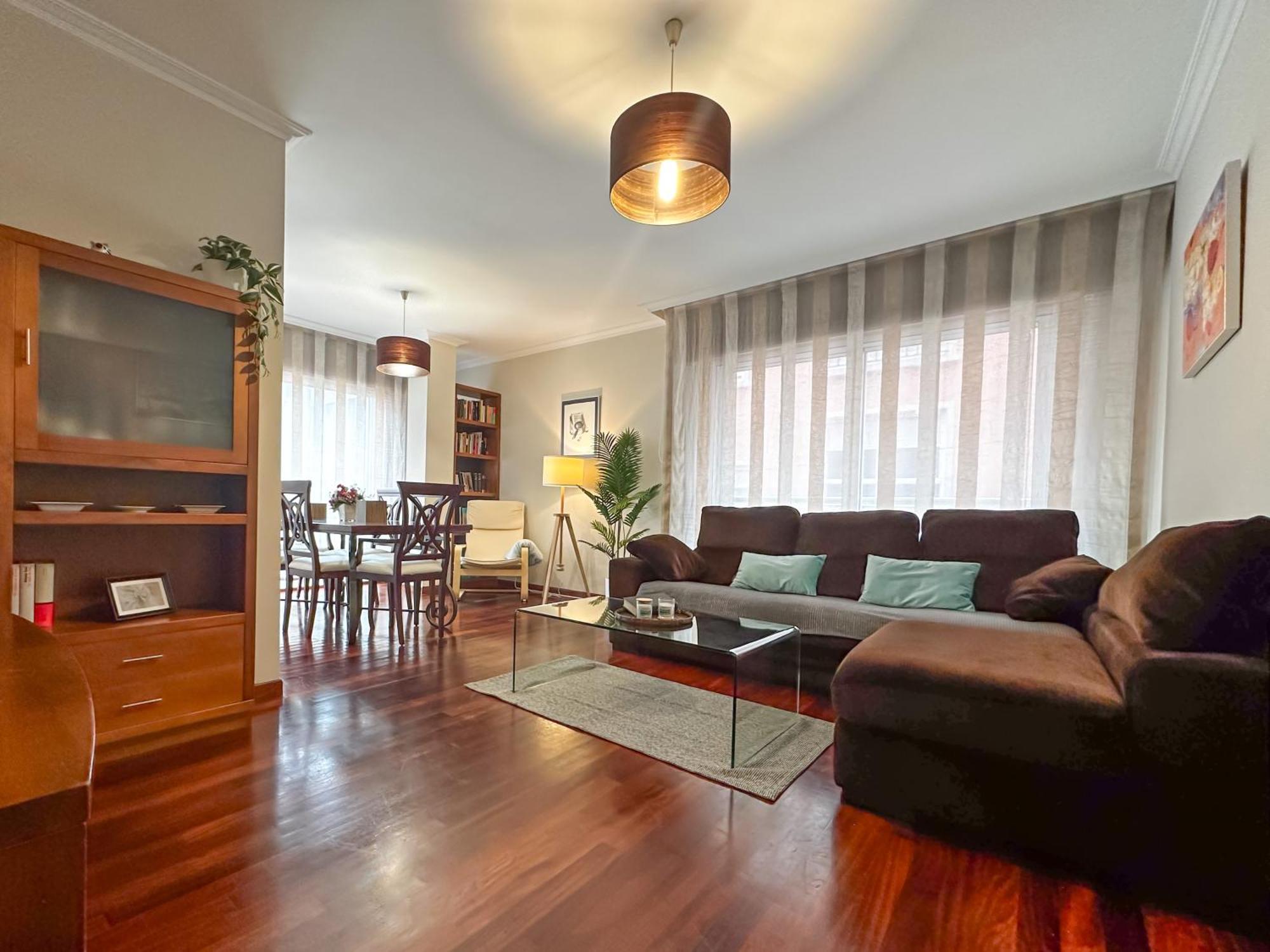 Apartamento Completo, Amplio, Muy Iluminado Y Con Plaza De Garaje Incluida. Эль-Грове Экстерьер фото